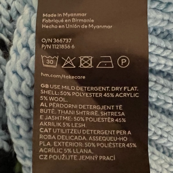 NWT H&M M Colorful Christmas Sweater - Picture 6 of 6